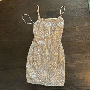 Lost In Your Eyes Silver Sequin Bodycon Mini Dress from lulus size small